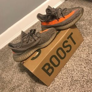 Yeezy 350 V2 Beluga